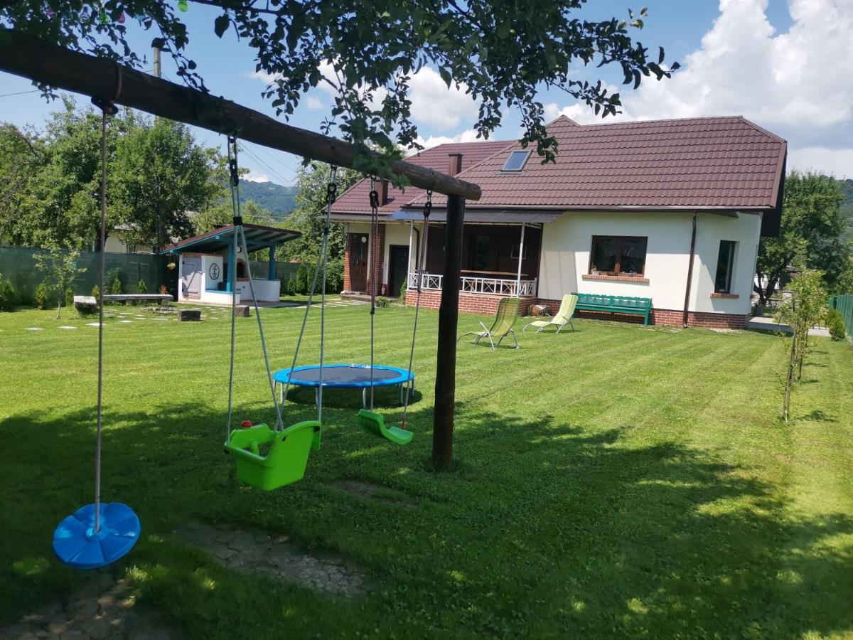 Chalet Bora Вишеу-де-Жос Экстерьер фото